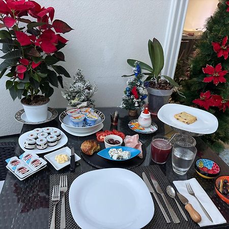 Escape To St Julians Bed and Breakfast St. Julian's Exteriör bild
