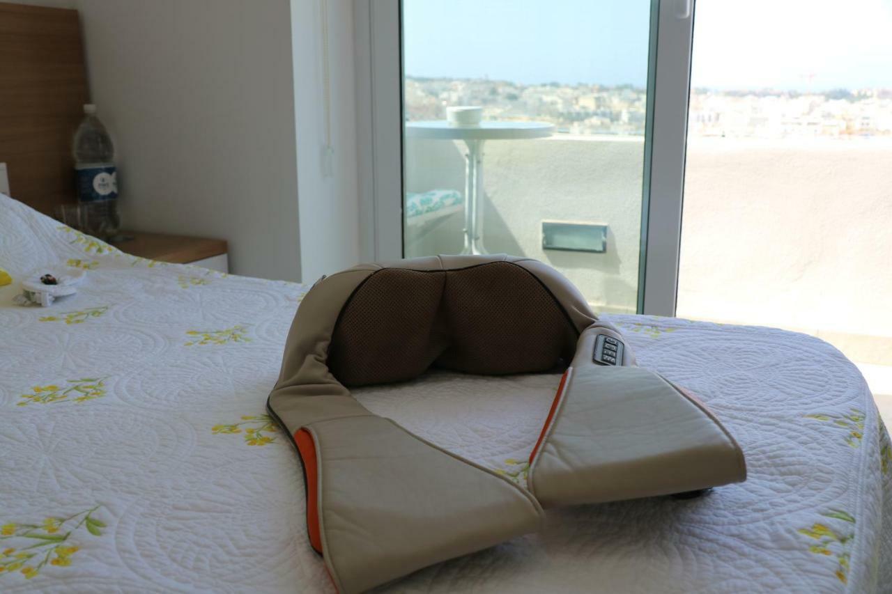 Escape To St Julians Bed and Breakfast St. Julian's Exteriör bild